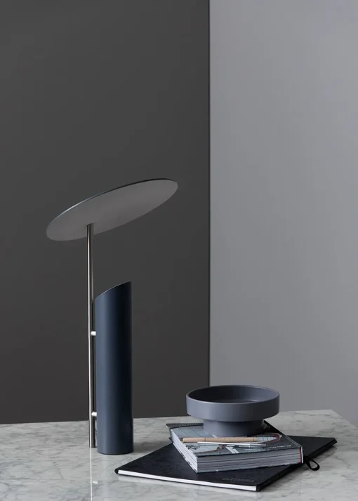 Reflect table lamp