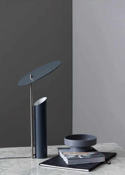 Reflect table lamp
