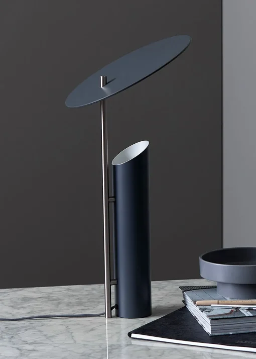 Reflect table lamp