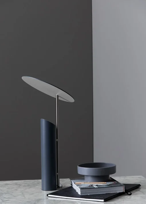 Reflect table lamp