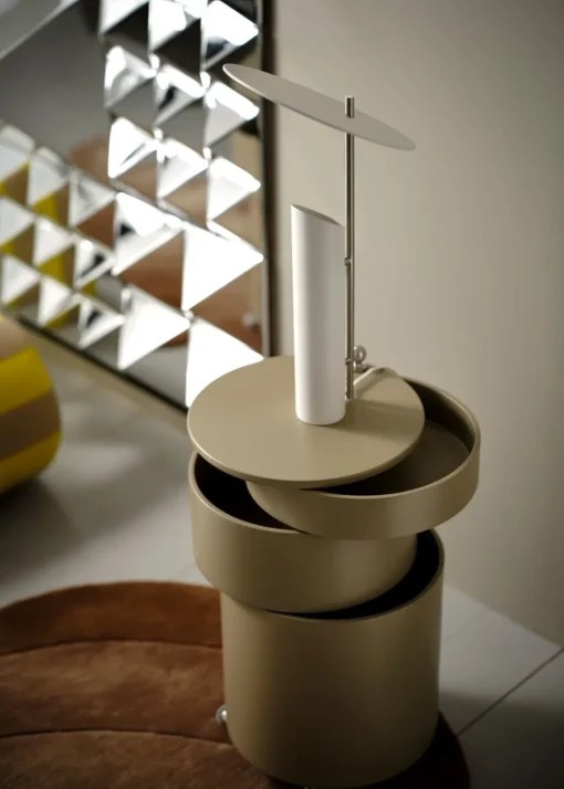 Reflect table lamp