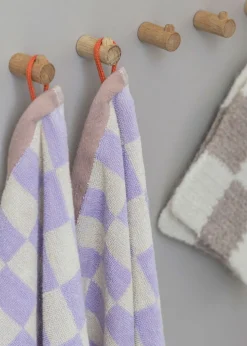 RETRO Bath Towel