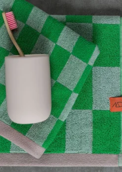 RETRO Hand Towel