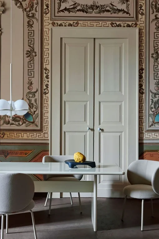 Rink Dining Table