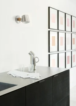 Rise Wall Lamp