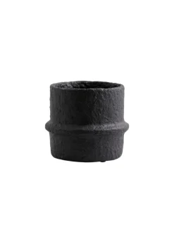 Rote cement pot