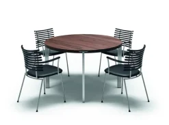 Round Table / GM 2190 by Nissen & Gehl