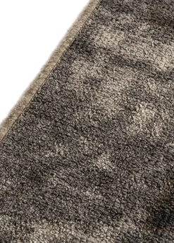 Rug Earth