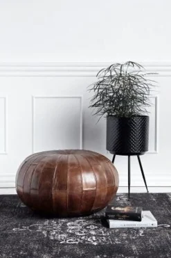 RUGBY leather pouf