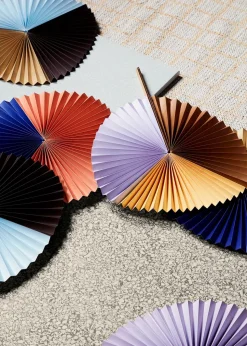 Saba paper fan