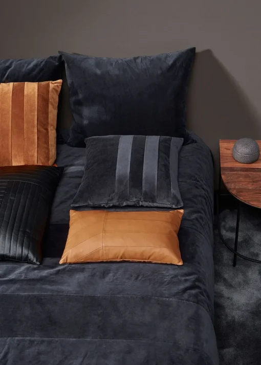 SANATI cushion