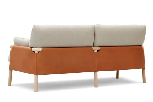 Savannah Sofa 8802 by Monica Förster