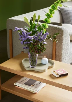 Seize Coffee Table