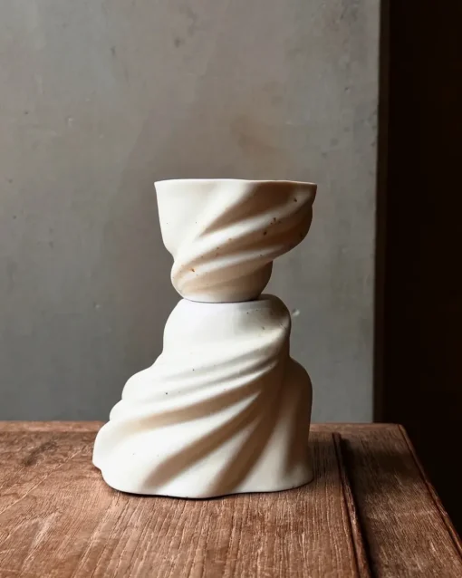 Shell Swan cup