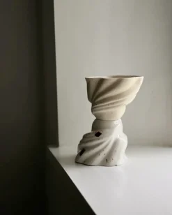 Shell Swan cup