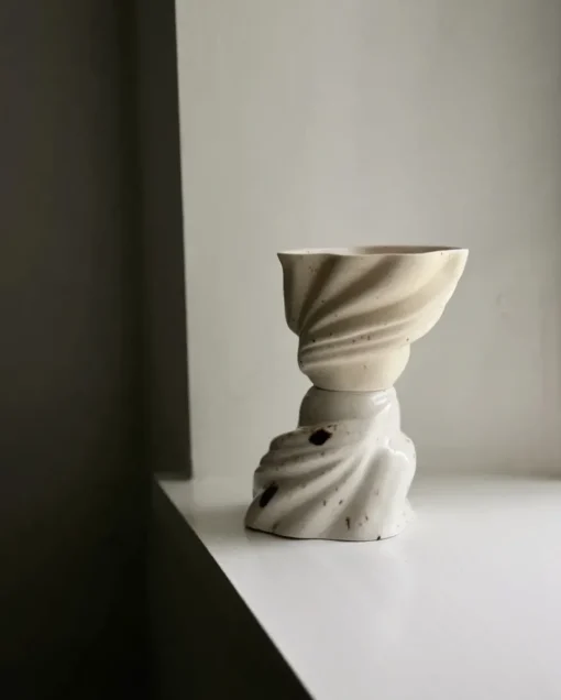 Shell Swan cup