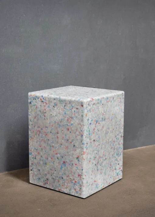 Sigrid Table