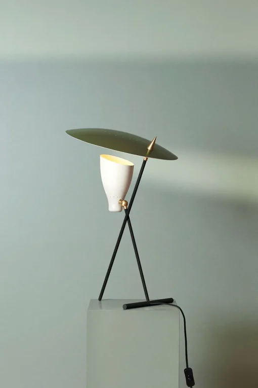 Silhouette / Table Lamp