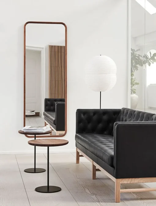 Silhouette Mirror 8322 by OEO Studio