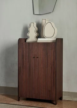 Sill Cupboard