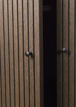 Sill Cupboard