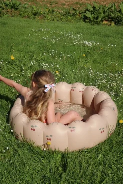 SMALL SHELL POOL