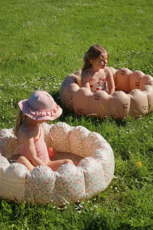 SMALL SHELL POOL