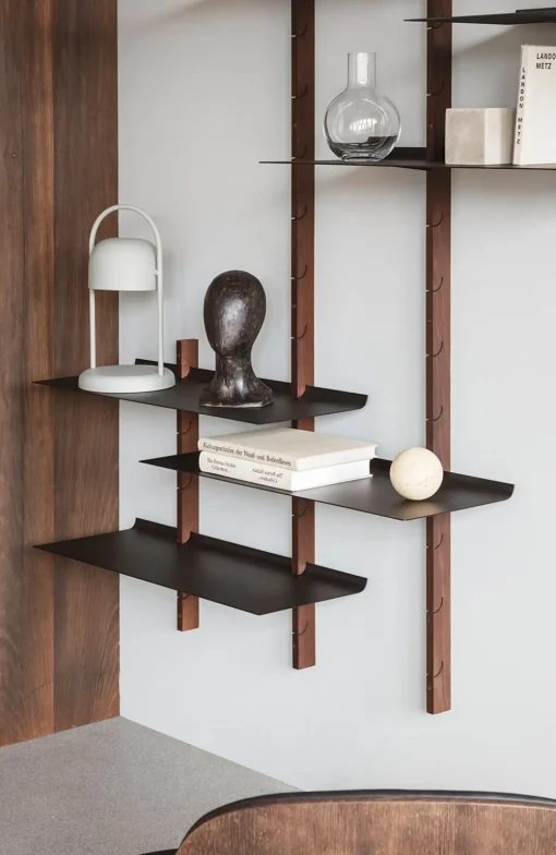 Smile shelving system