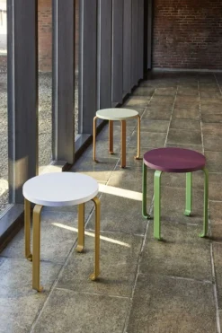 Smile Stool