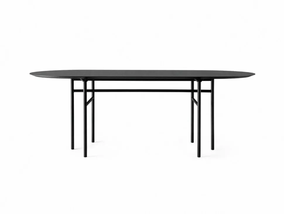 Snaregade Oval Dining Table