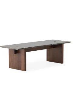 Solid table