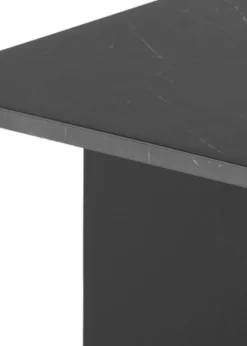 Solid table