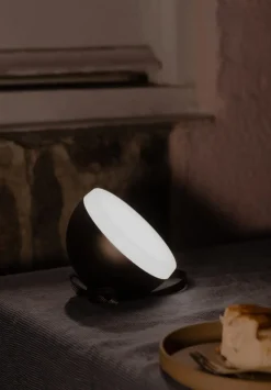 Sphere Portable Lamp