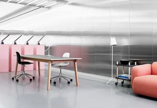 Stage floor lamp