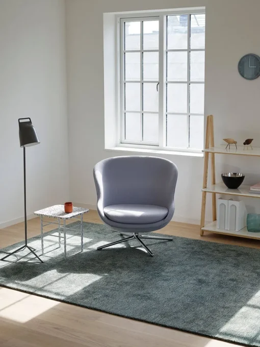 Stage floor lamp