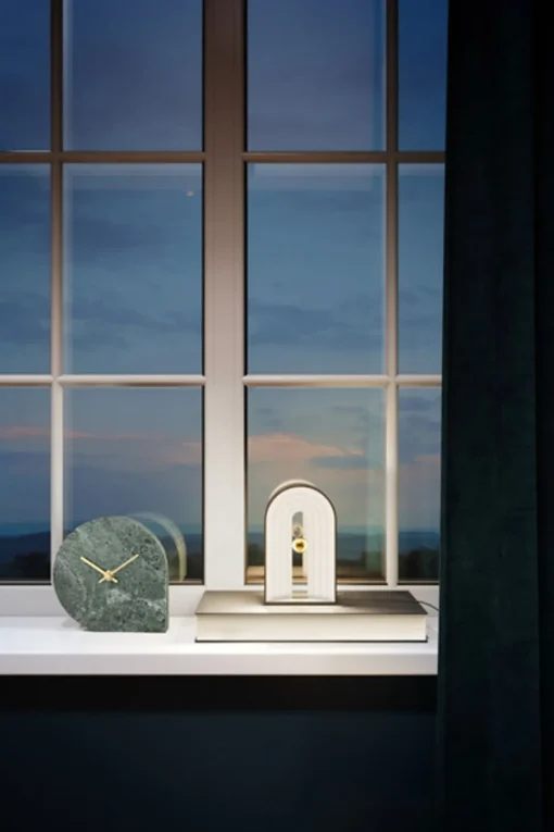 Stilla Clock