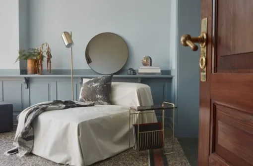 Stilla Clock