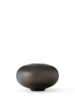 Surround Vase