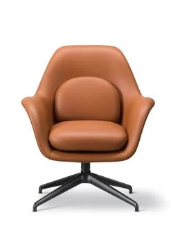 Swoon Lounge Petit Chair 1776 by Space Copenhagen