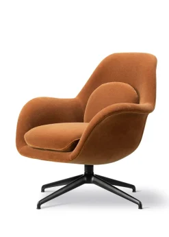 Swoon Lounge Petit Chair 1776 by Space Copenhagen