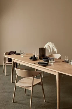 T10 - Extendable table
