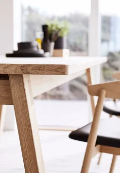 T9 Dining Table