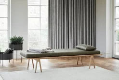Tact rug
