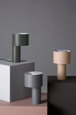 Tangent table lamp