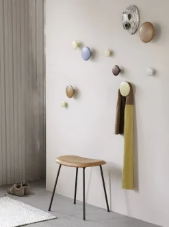 The Dots - Medium