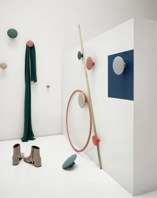 The Dots - Medium