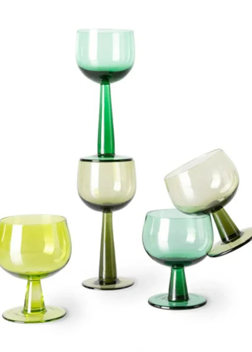The Emeralds Wine Glass