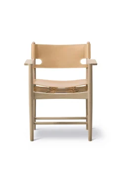 The Spanish Chair 3238 by Børge Mogensen