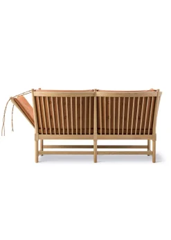 The Spoke-Back Sofa 1789 by Børge Mogensen