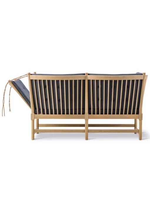 The Spoke-Back Sofa 1789 by Børge Mogensen